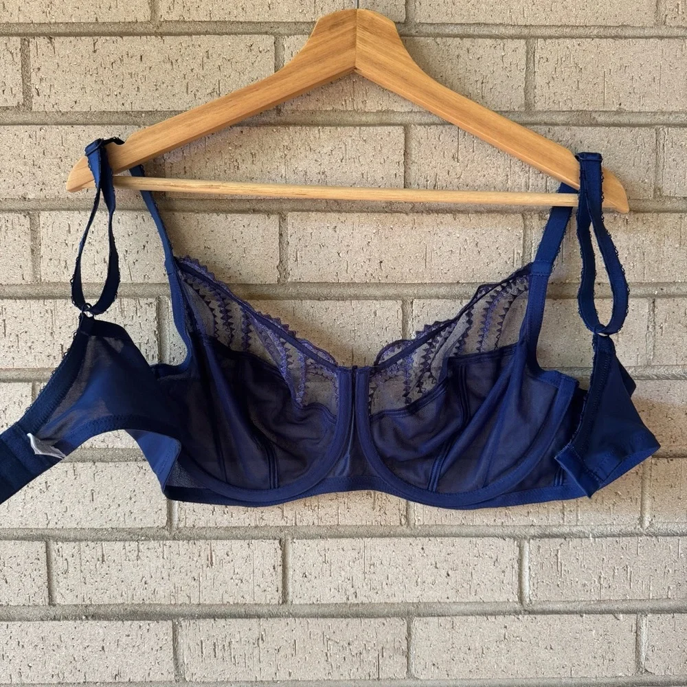 Wacoal Evocative Edge Blue Navy Sheer Lace Bra 855304 Size 36DD - Picture 6 of 7
